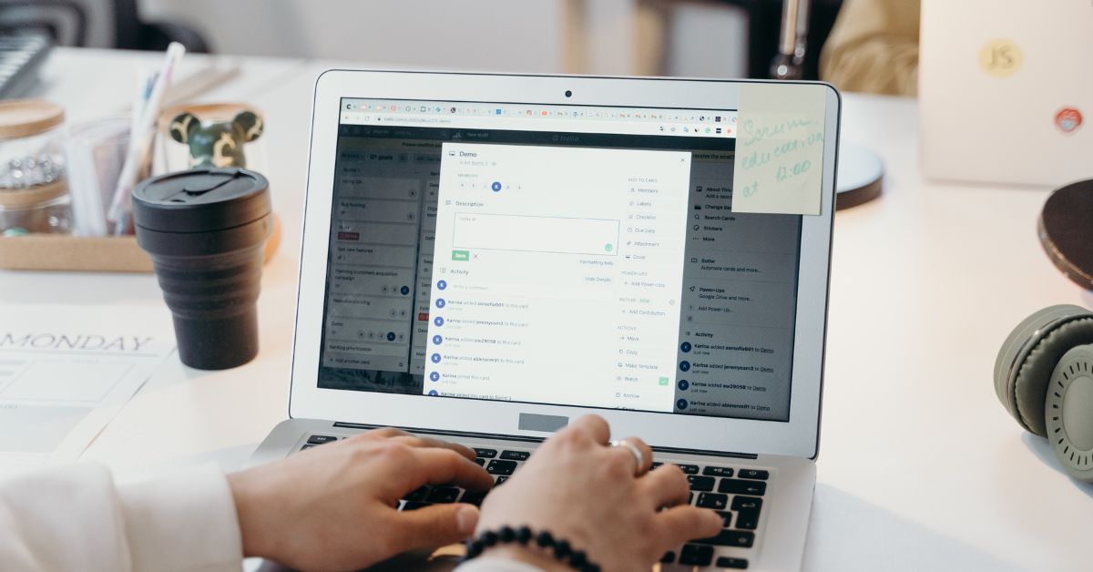 mau-email-chao-hang-thuc-te-hieu-qua